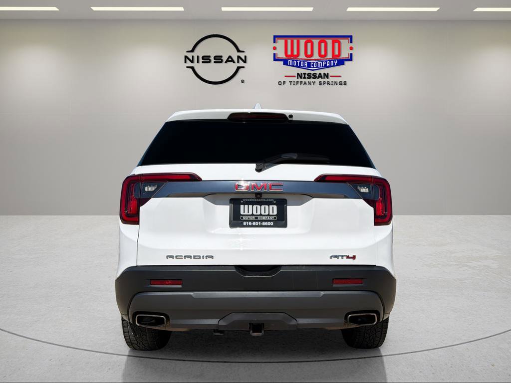 Used 2023 GMC Acadia AT4 w/ Technology Package image 3