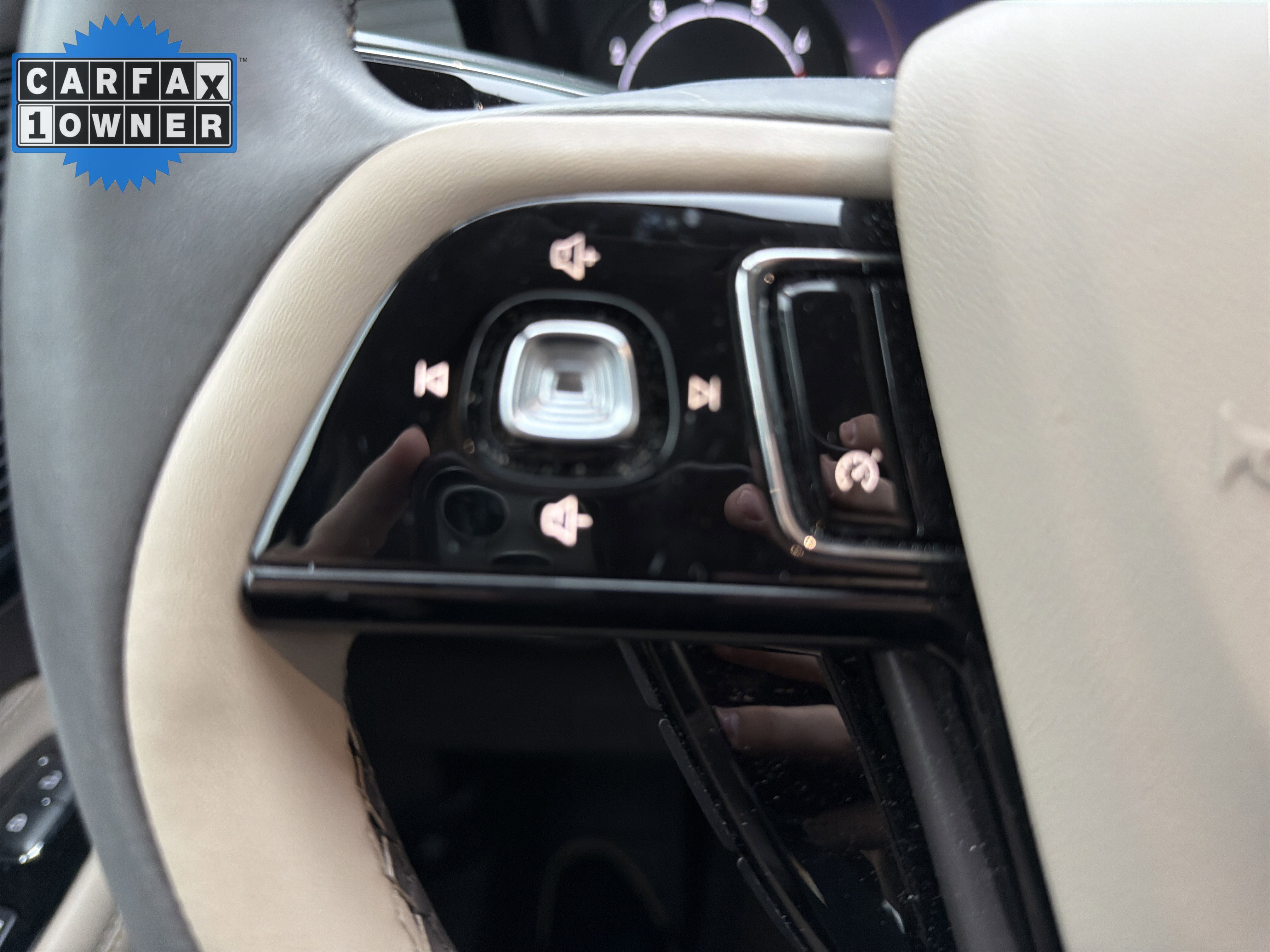 Used 2022 Lincoln Corsair FWD w/ Equipment Group 101A image 19