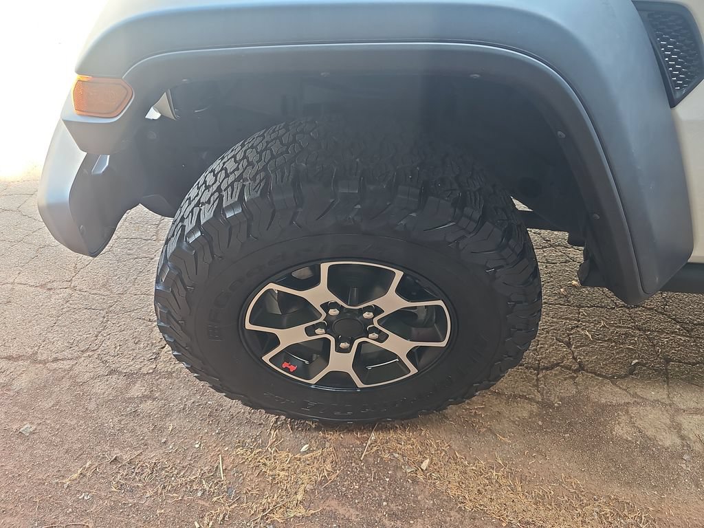 Used 2022 Jeep Wrangler Unlimited Rubicon AWD/4WD image 28
