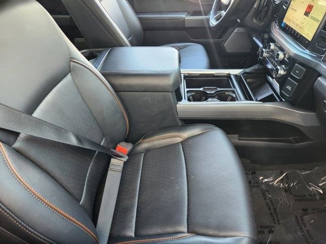 Used 2025 Ford F250 Lariat w/ FX4 Off-Road Package image 20