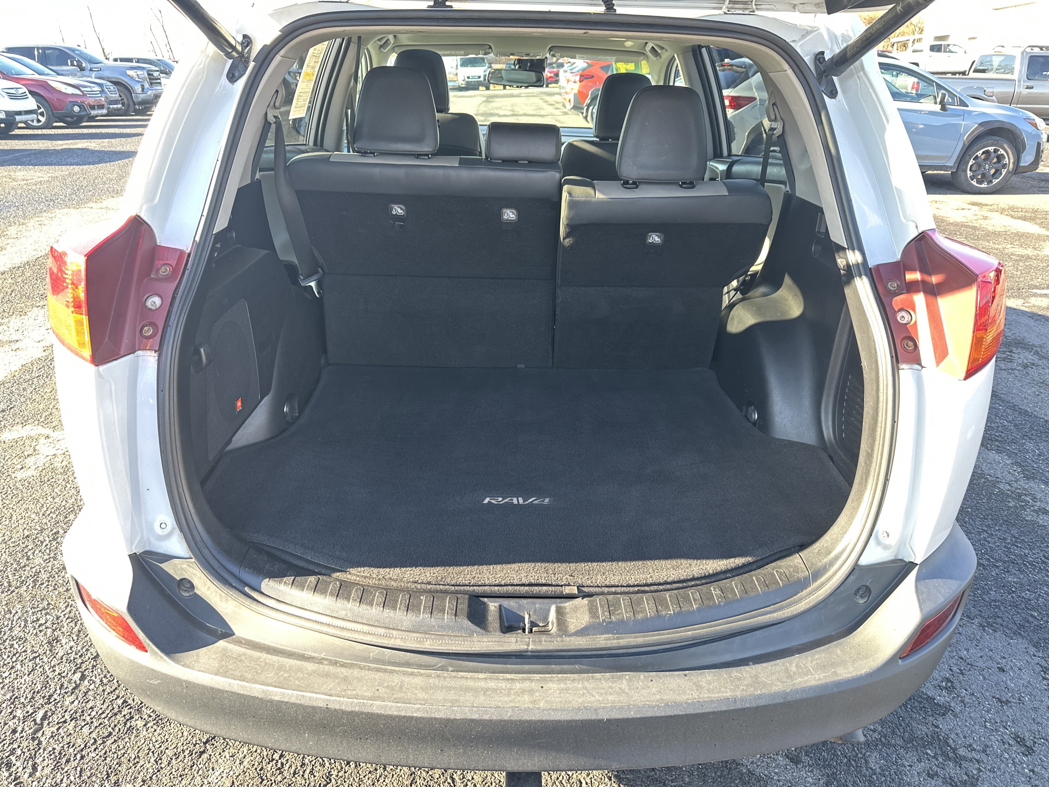 Used 2014 Toyota RAV4 Limited image 5