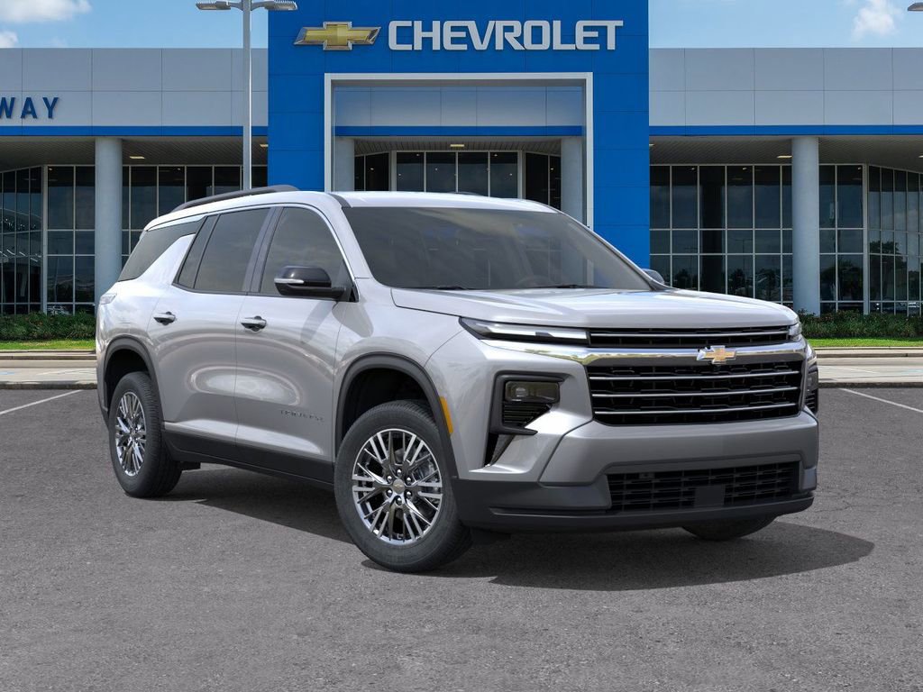 New 2026 Chevrolet Traverse LT w/ Driver Confidence Package FWD image 7