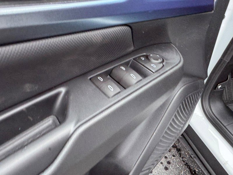 New 2026 Chevrolet Equinox EV LT FWD image 11