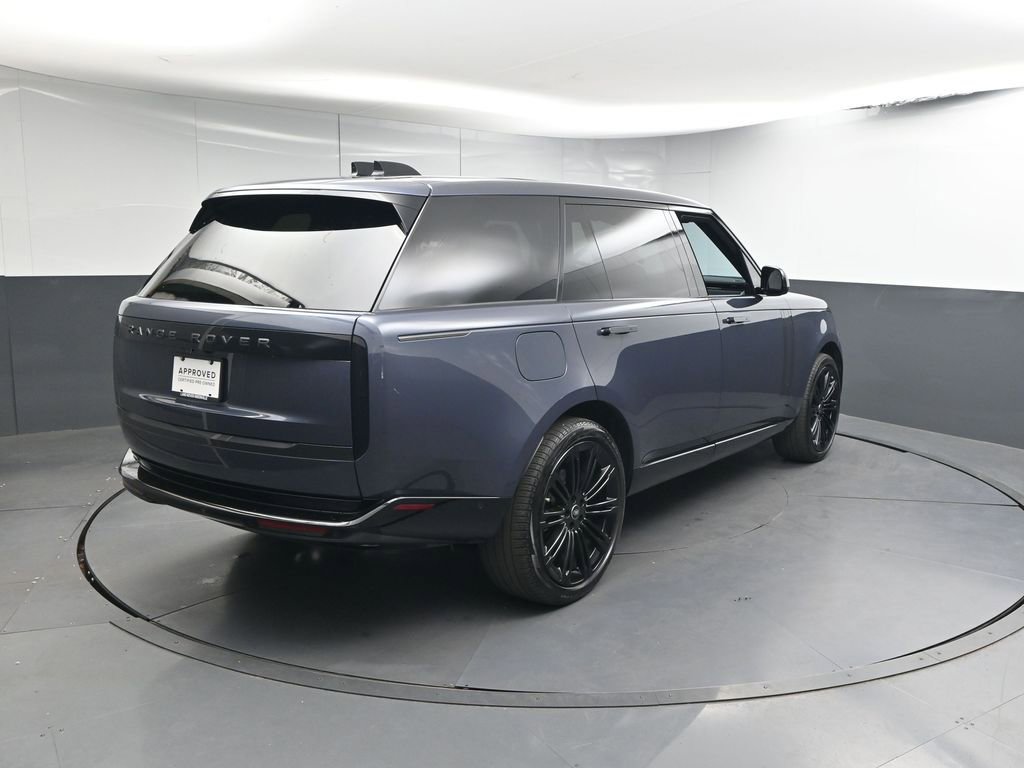 Used 2024 Land Rover Range Rover Long Wheelbase SE image 23