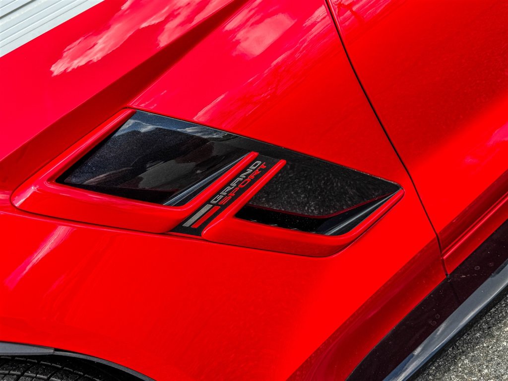 Used 2019 Chevrolet Corvette Grand Sport RWD image 22