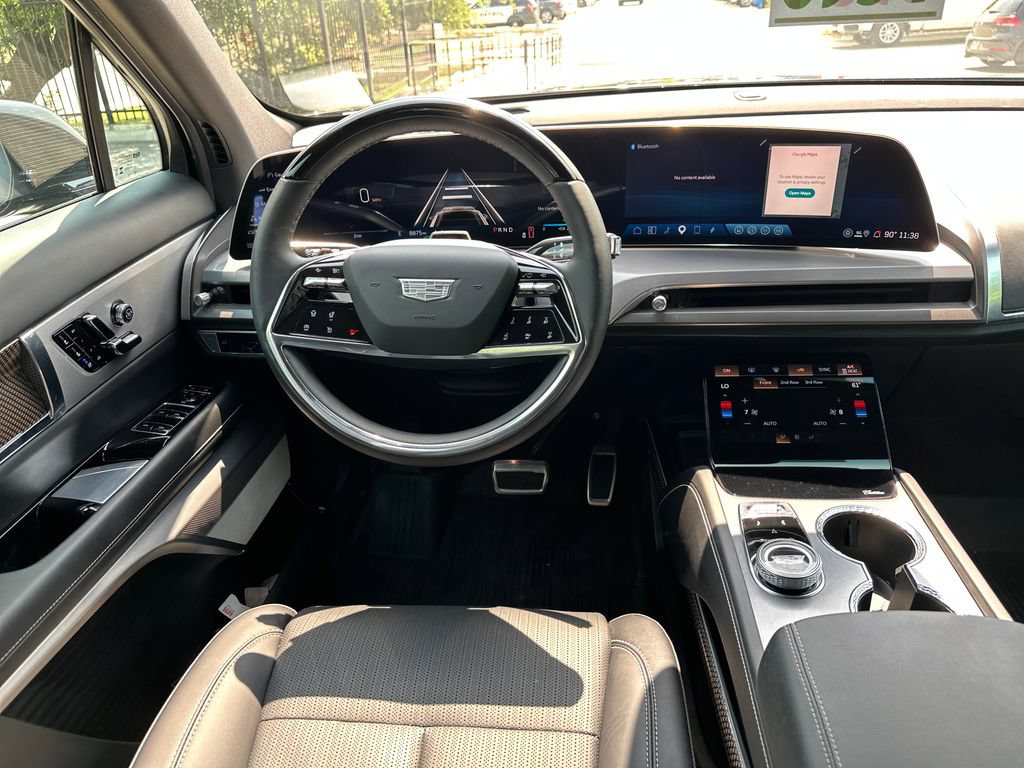 Used 2026 Cadillac Vistiq Sport w/ LPO, Floor Liner Package AWD/4WD image 31