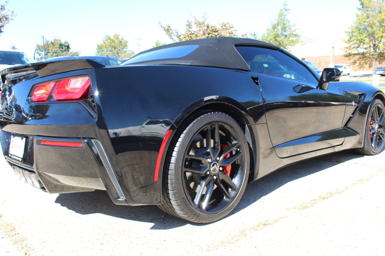 Used 2015 Chevrolet Corvette Stingray Convertible w/ 3LT Preferred Equipment Group image 9