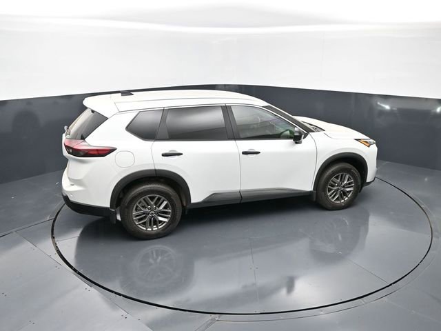 Certified 2025 Nissan Rogue S image 21