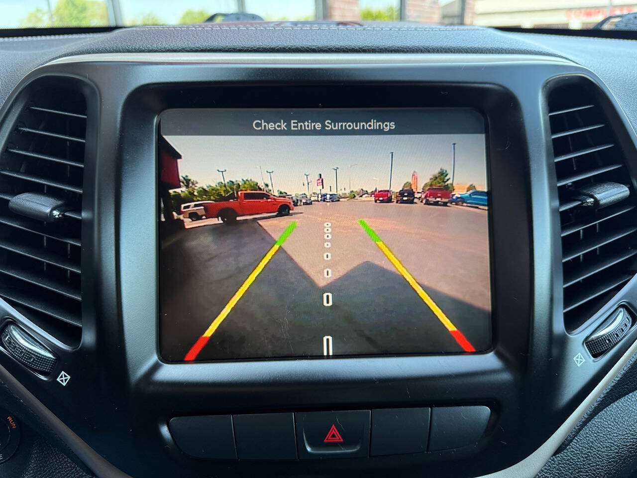 Used 2014 Jeep Cherokee Limited FWD image 15