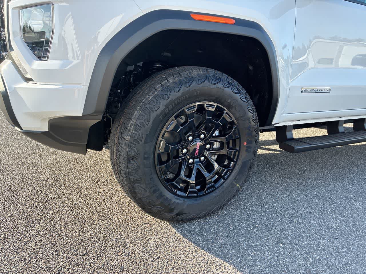 New 2026 GMC Canyon Elevation RWD image 32