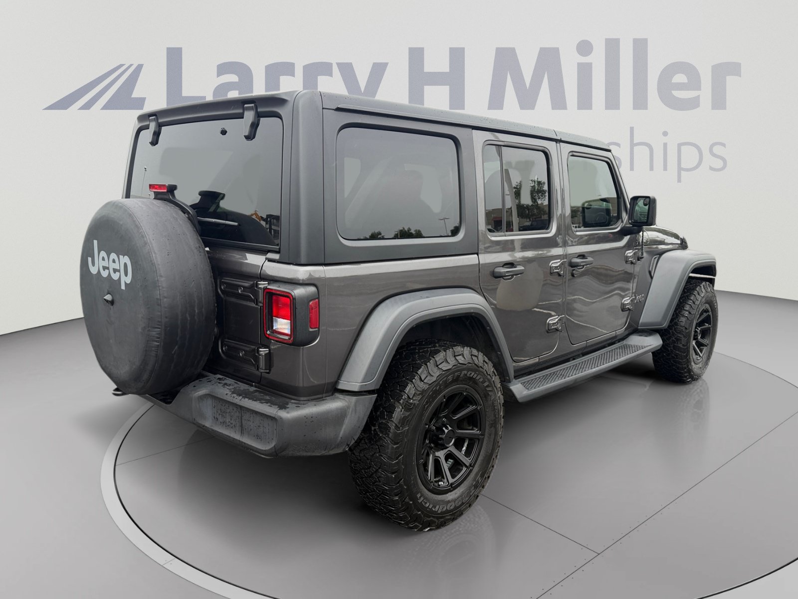 Used 2019 Jeep Wrangler Unlimited Sport S AWD/4WD image 5