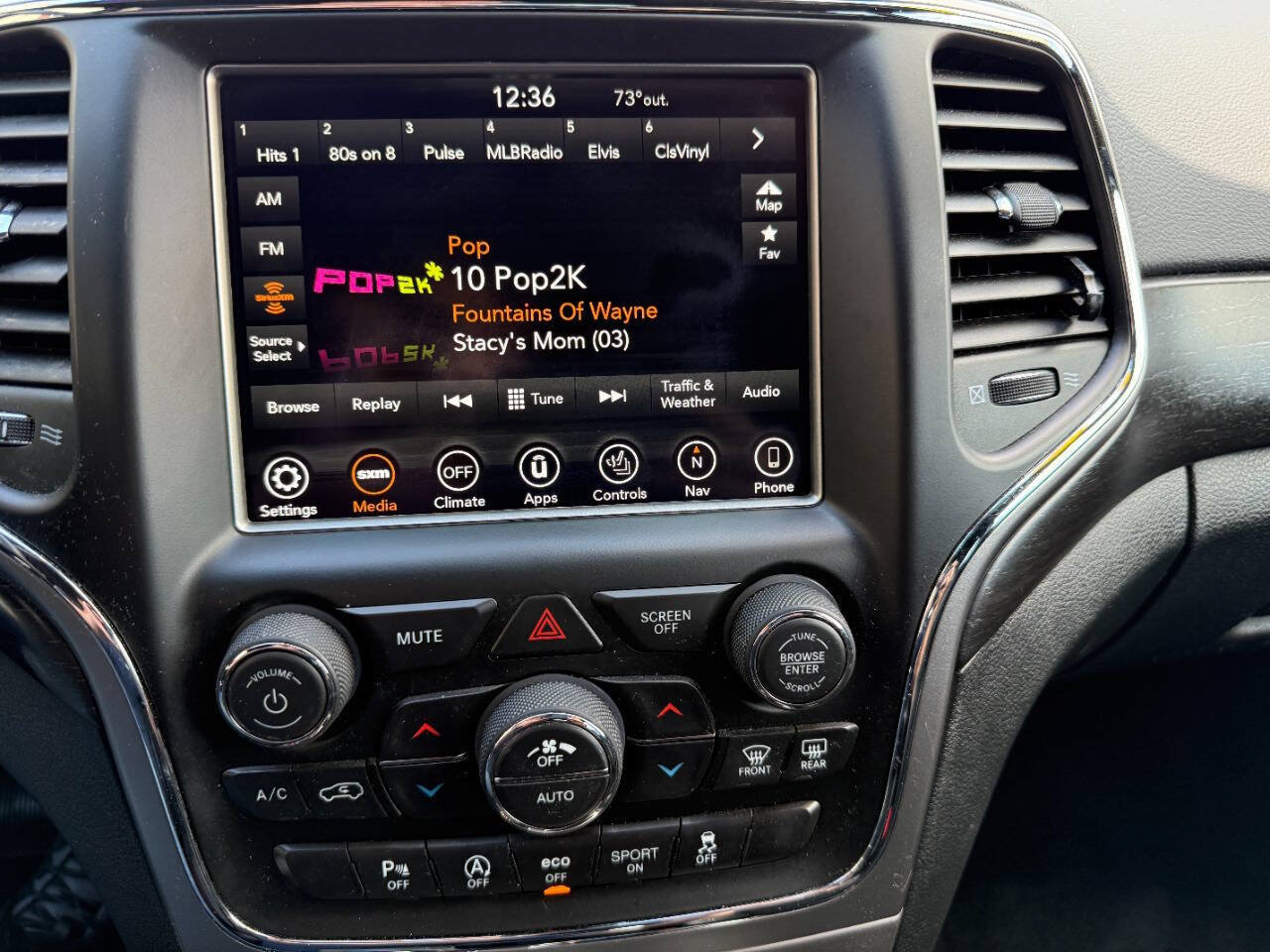Used 2018 Jeep Grand Cherokee Altitude AWD/4WD image 20