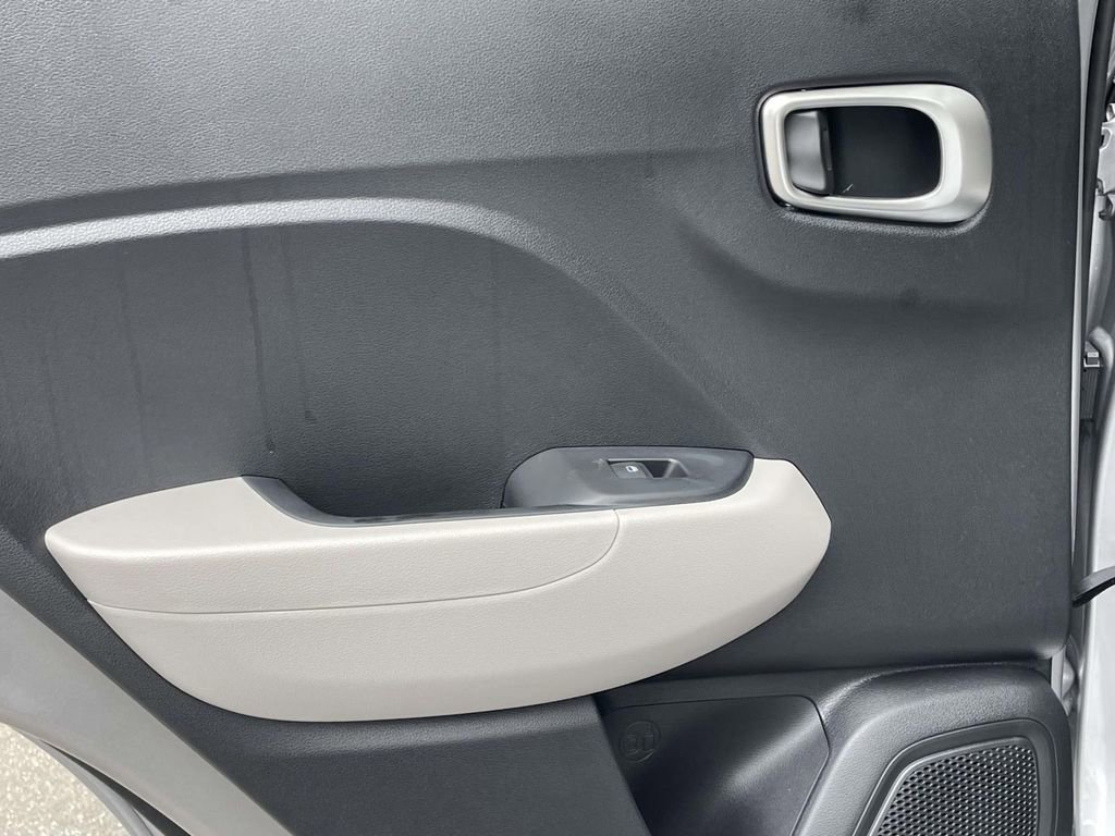 New 2026 Hyundai Venue SEL image 9