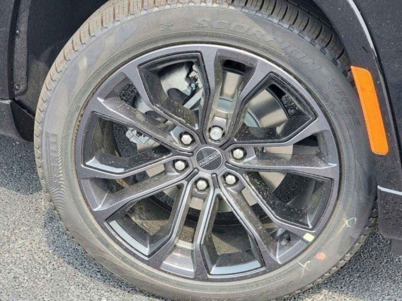 New 2023 Jeep Grand Wagoneer Series II w/ Quick Order Packagew 28T image 16