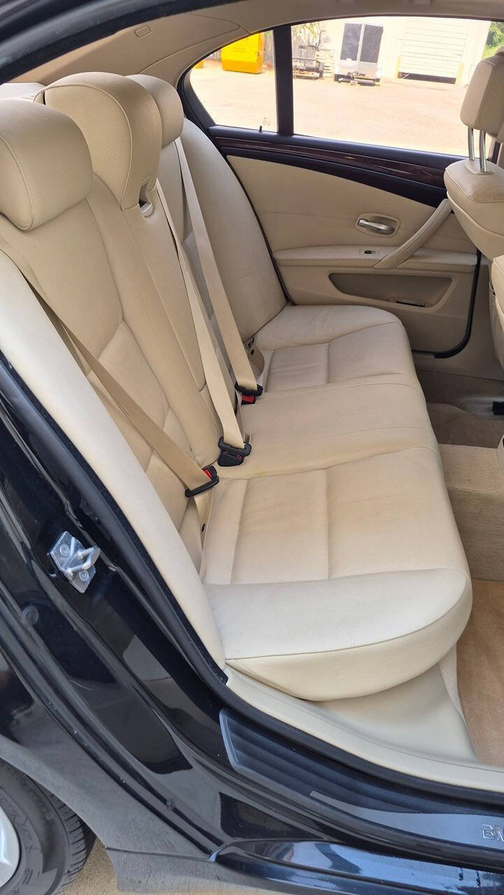 Used 2010 BMW 528i Sedan RWD image 46