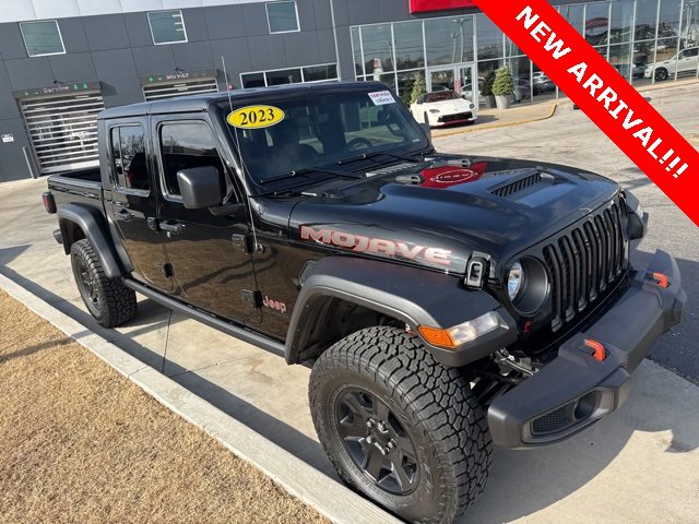 Used 2023 Jeep Gladiator Mojave w/ Cold Weather Group image 3