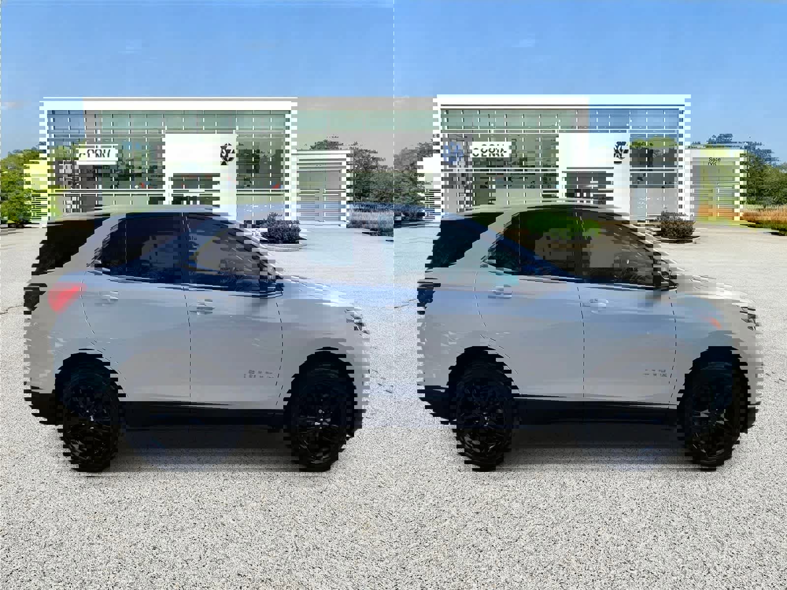 Used 2021 Chevrolet Equinox LT image 6