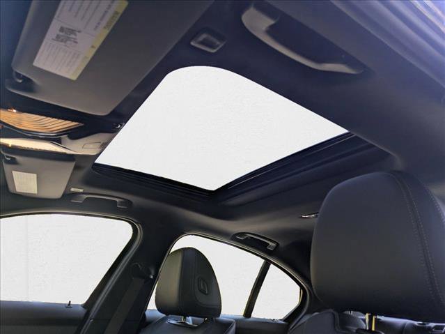 Used 2025 BMW 330i xDrive Sedan image 15