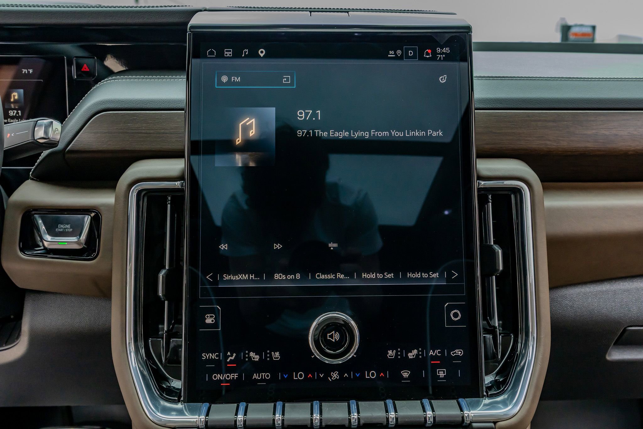 Used 2026 GMC Yukon XL Denali Ultimate AWD/4WD image 25