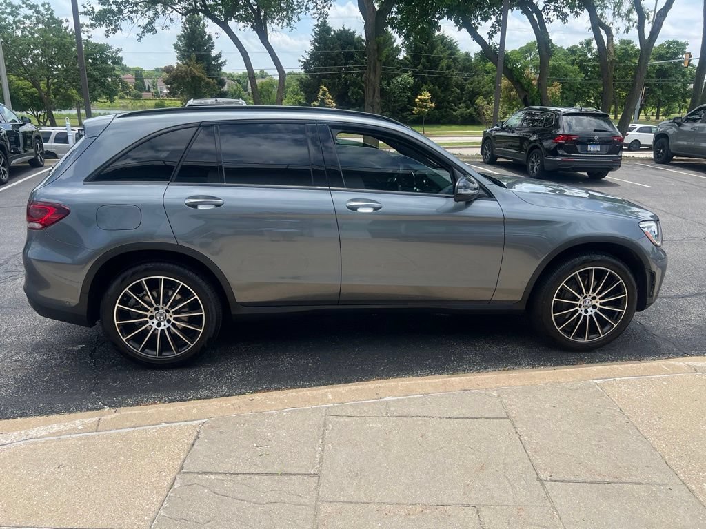 Used 2021 Mercedes-Benz GLC 300 w/ AMG Line image 7