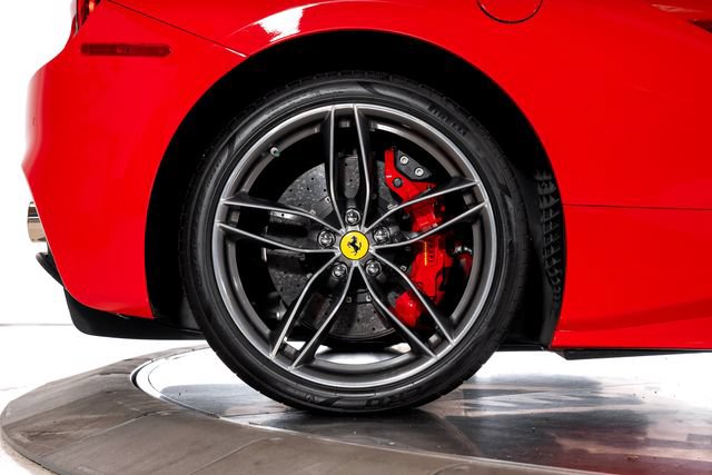 Used 2017 Ferrari 488 Spider RWD image 27