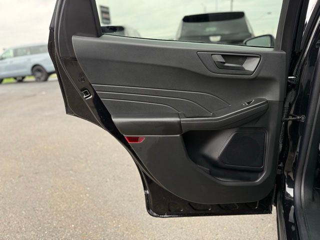 Certified 2024 Ford Escape Active AWD/4WD image 18