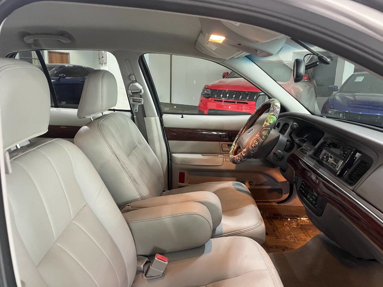 Used 2004 Mercury Grand Marquis LS image 26