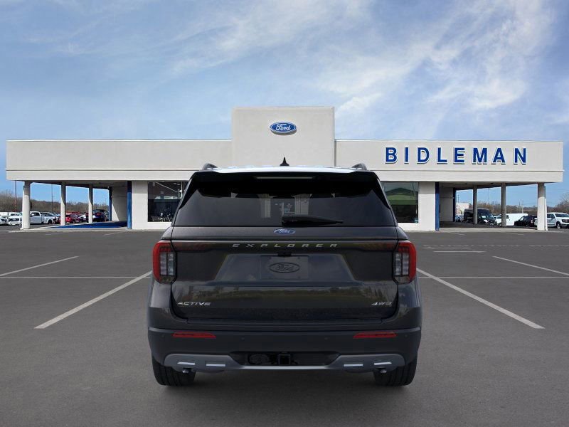 New 2026 Ford Explorer Active w/ Active Comfort Package image 5