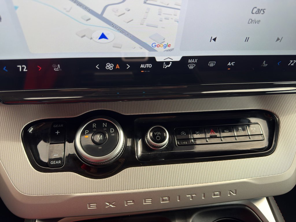 Used 2025 Ford Expedition Active image 20