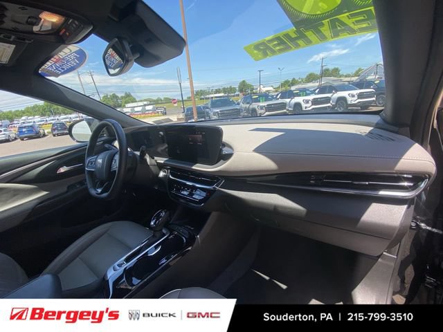 Used 2025 Buick Envista Sport Touring FWD image 33