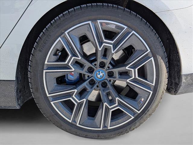 Certified 2025 BMW i5 xDrive40 w/ M Sport Package image 13