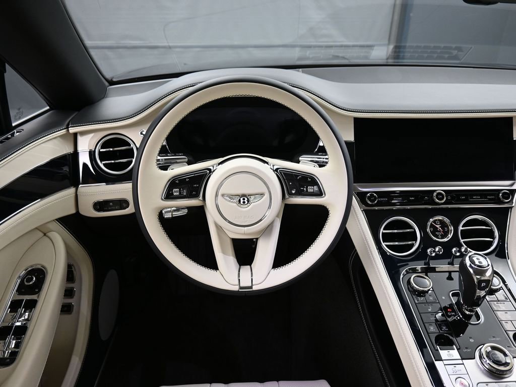 Used 2026 Bentley Continental GTC AWD/4WD image 17