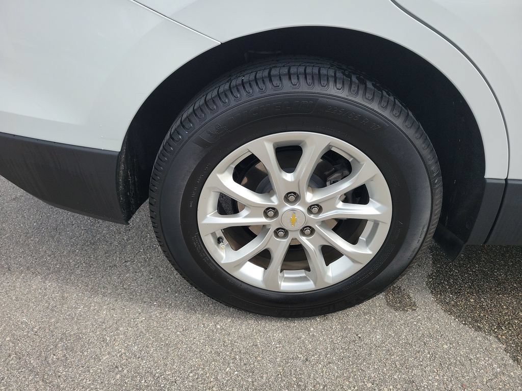 Used 2020 Chevrolet Equinox LT FWD image 30