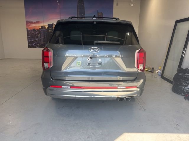 Used 2023 Hyundai Palisade Calligraphy image 7