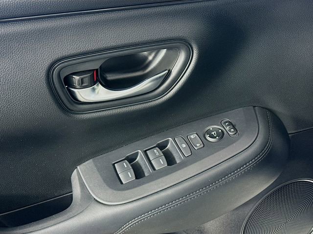 Certified 2024 Honda HR-V LX image 19