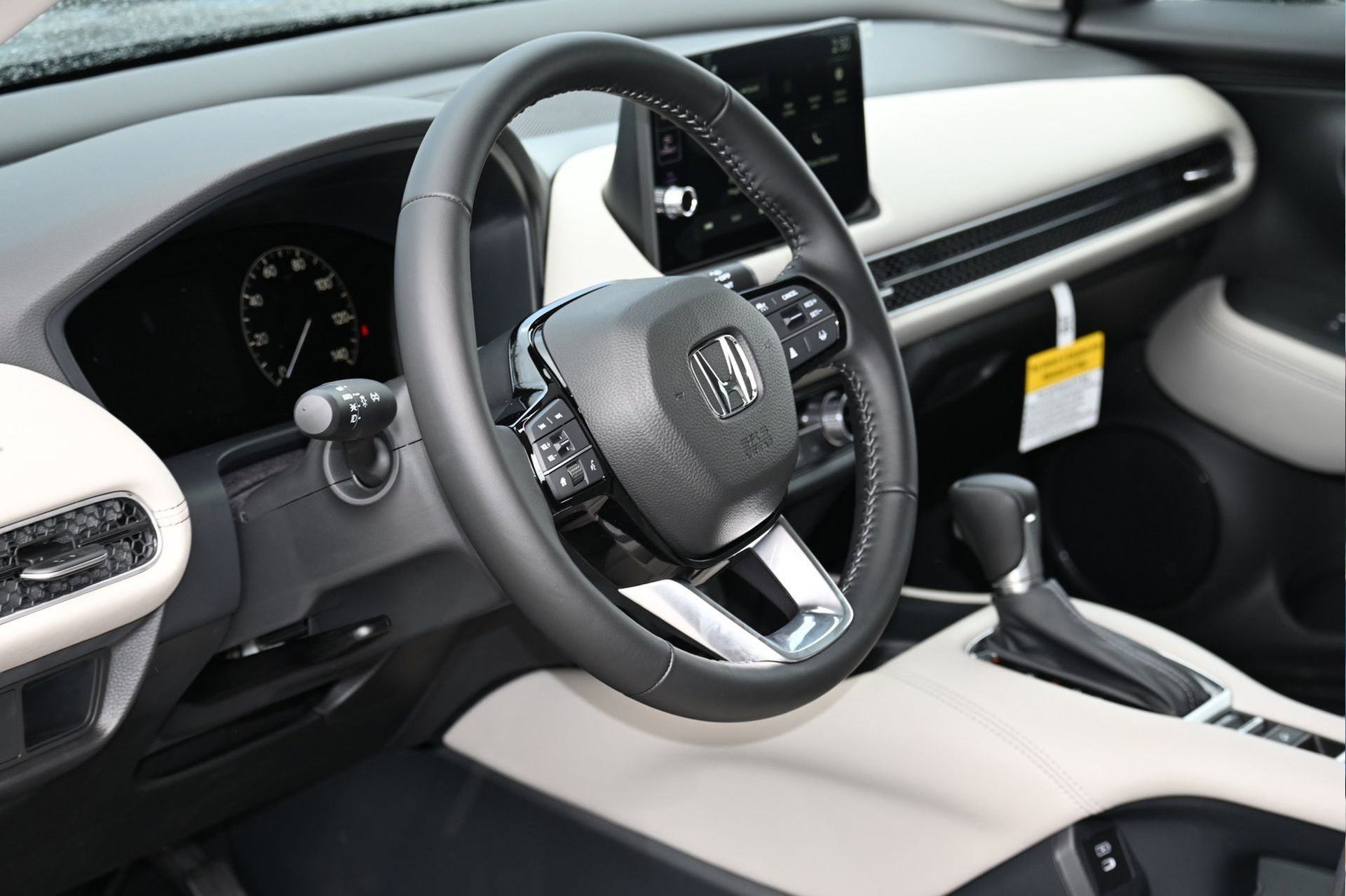 New 2026 Honda HR-V EX-L image 9