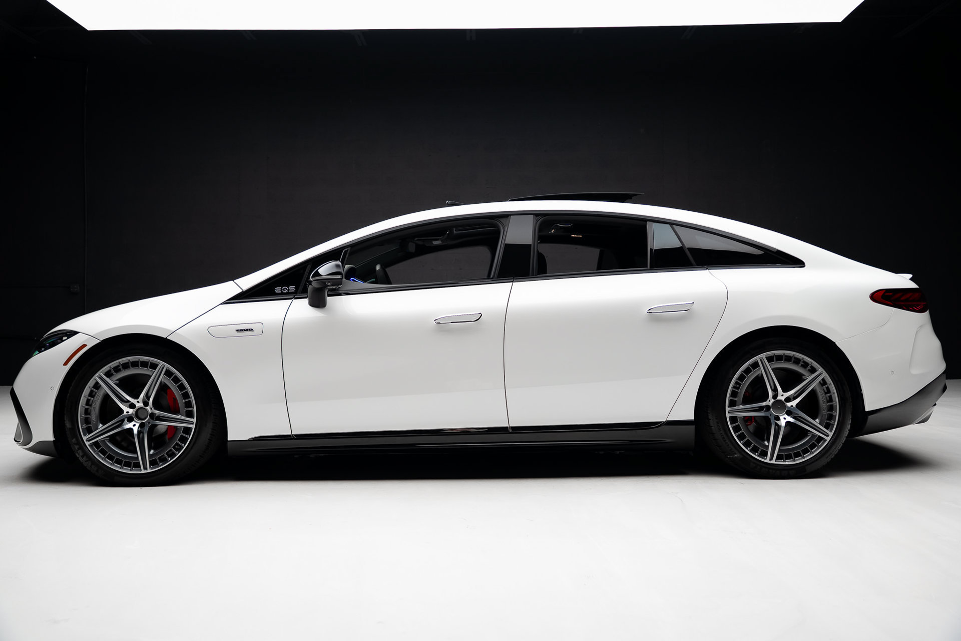 Used 2023 Mercedes-Benz EQS AMG 4MATIC image 19