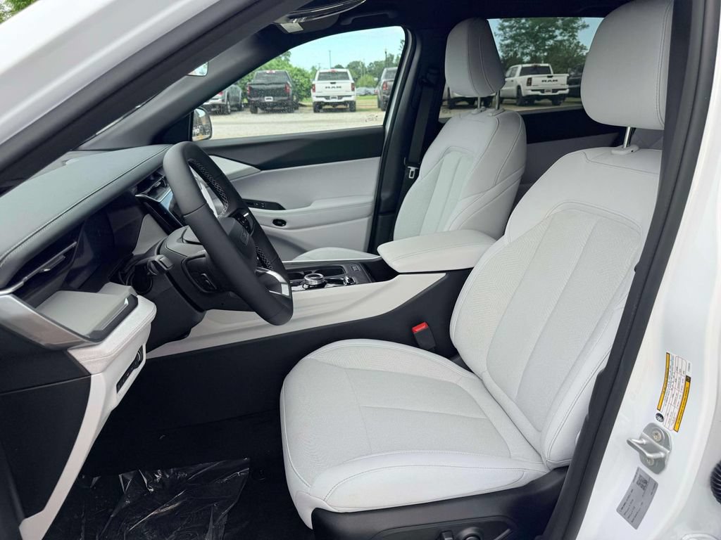 New 2026 Jeep Cherokee Laredo AWD/4WD image 15