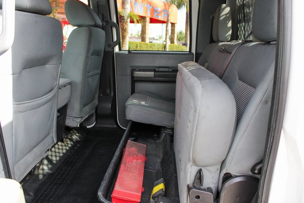 Used 2011 Ford F550 2WD Crew Cab Super Duty w/ Payload Upgrade Pkg image 31