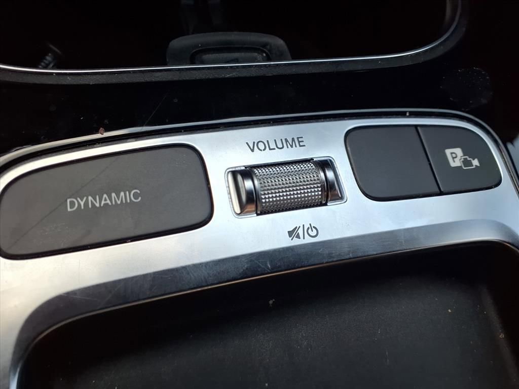 Used 2025 Mercedes-Benz CLA 250 image 17