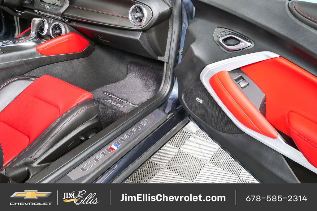 Certified 2022 Chevrolet Camaro SS RWD image 22