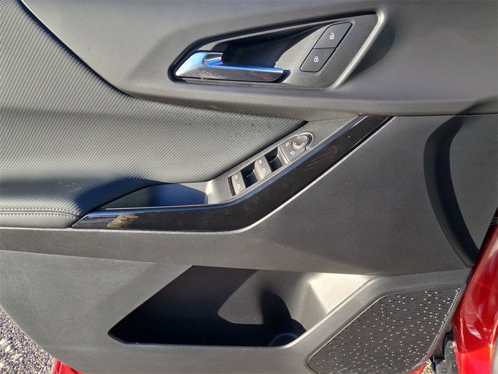 Certified 2026 Chevrolet Equinox LT w/ Safety and Technology Package image 23