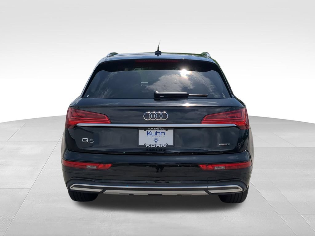 Used 2022 Audi Q5 2.0T Premium Plus w/ Premium Plus Package AWD/4WD image 4
