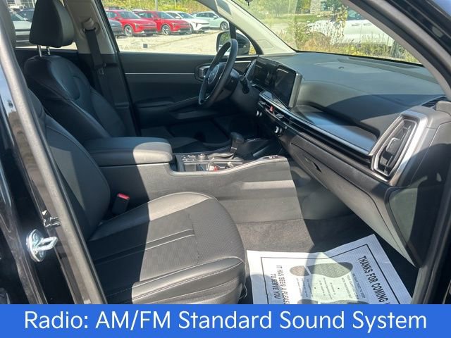 Used 2025 Kia Sorento S image 22