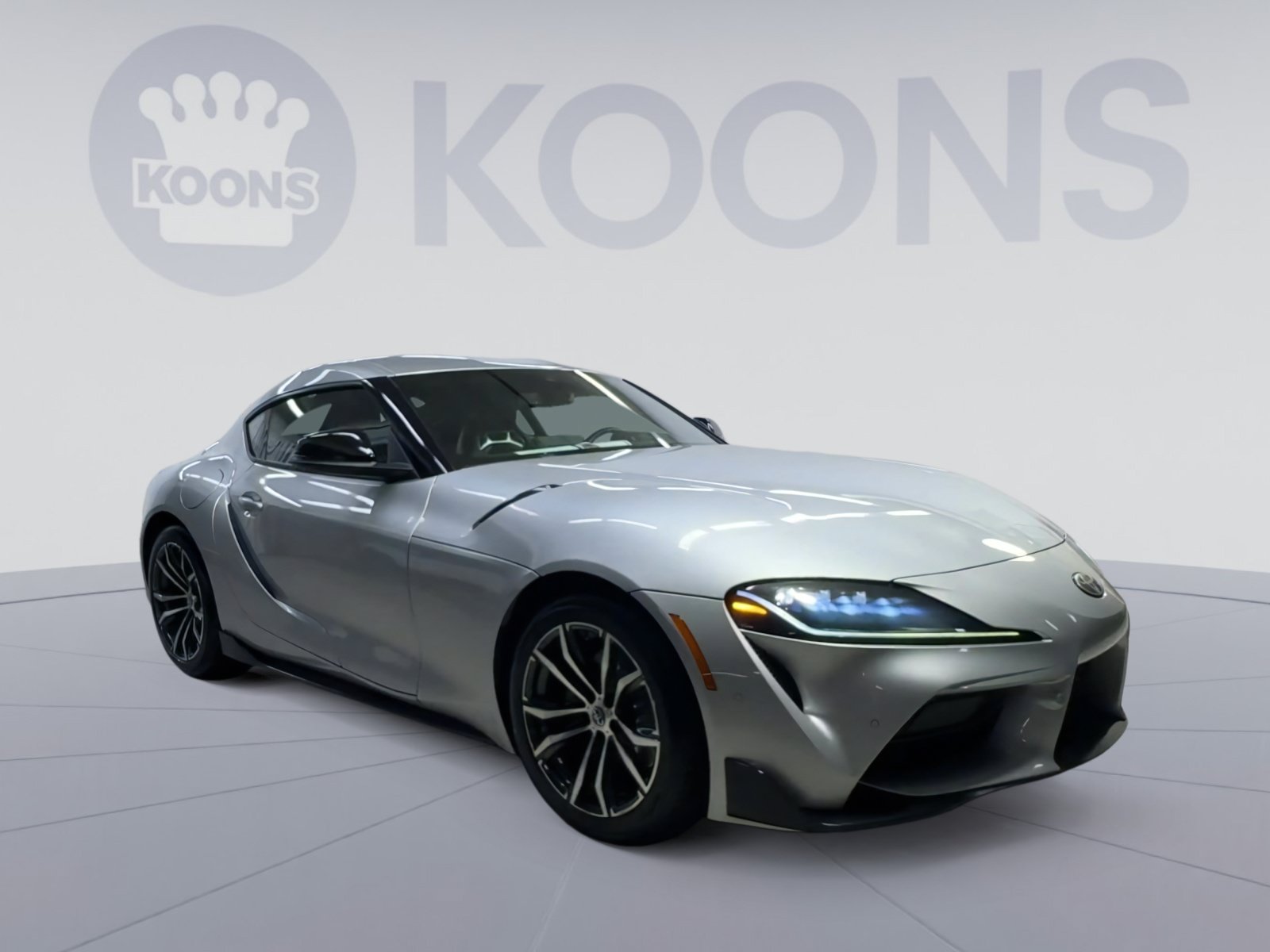 Used 2021 Toyota Supra w/ Safety & Technology Package RWD image 2