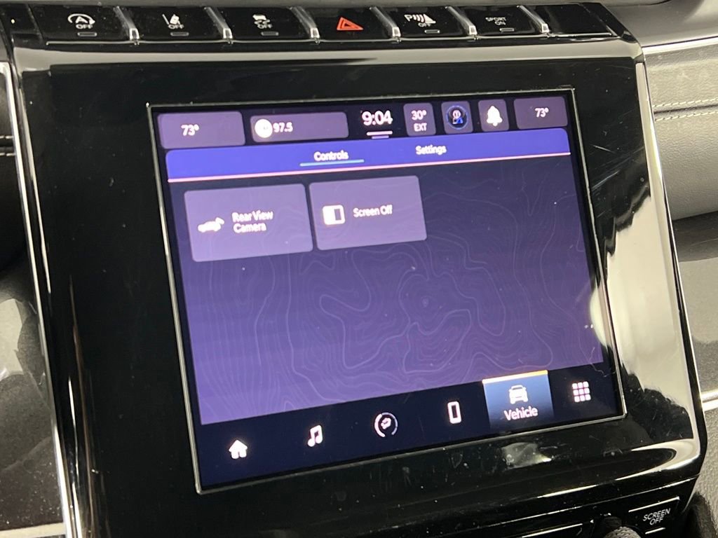 Used 2023 Jeep Grand Cherokee Laredo image 35