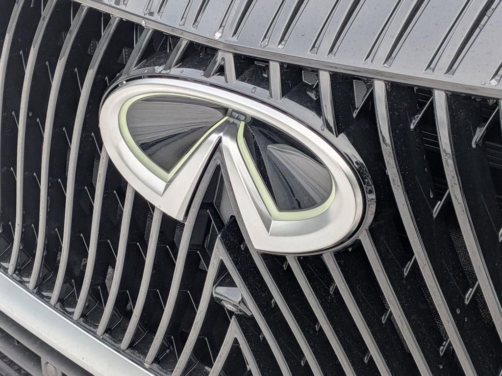 New 2026 INFINITI QX80 Luxe w/ Cargo Package image 9