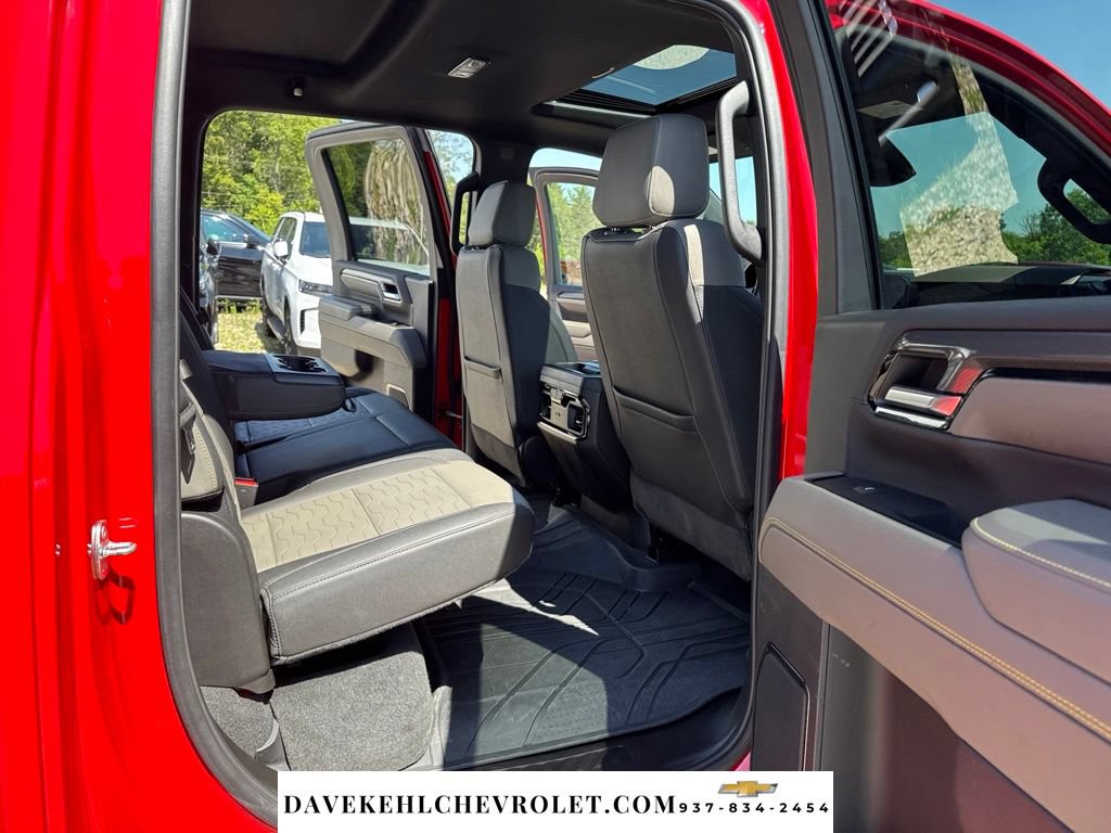 Used 2024 Chevrolet Silverado 2500 ZR2 w/ Technology Package AWD/4WD image 29