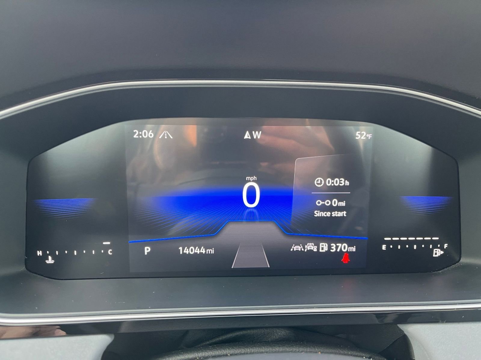 Used 2025 Volkswagen Jetta SE image 40