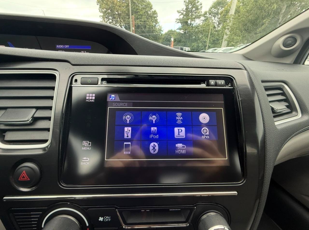 Used 2015 Honda Civic Hybrid Sedan image 25